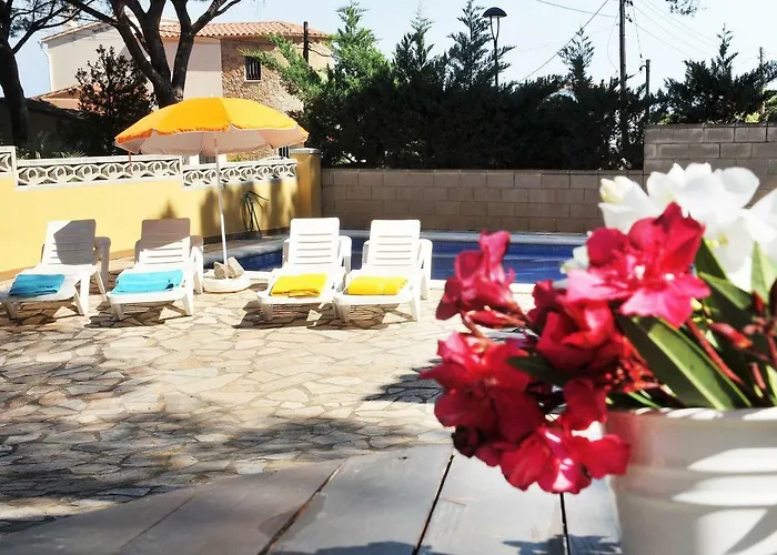 Villa Pinedes *