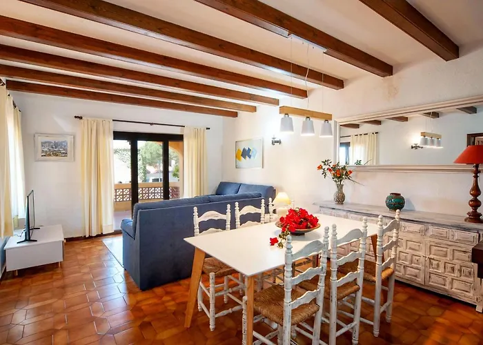 Pinedes Villa *