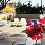 Villa Pinedes *
